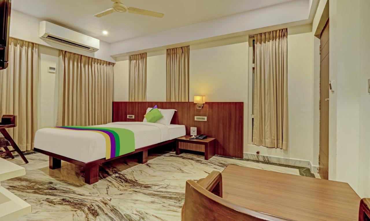 Treebo Seaesta Rk Beach Visakhapatnam Exteriör bild