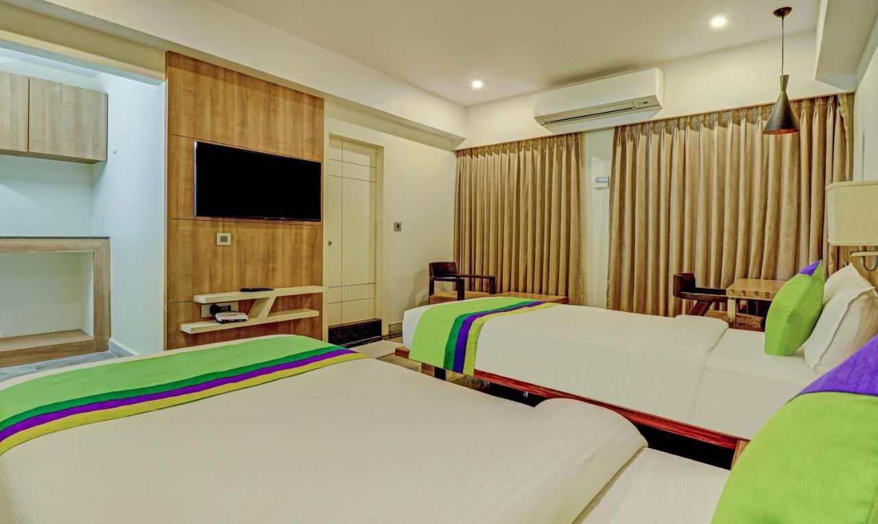 Treebo Seaesta Rk Beach Visakhapatnam Exteriör bild