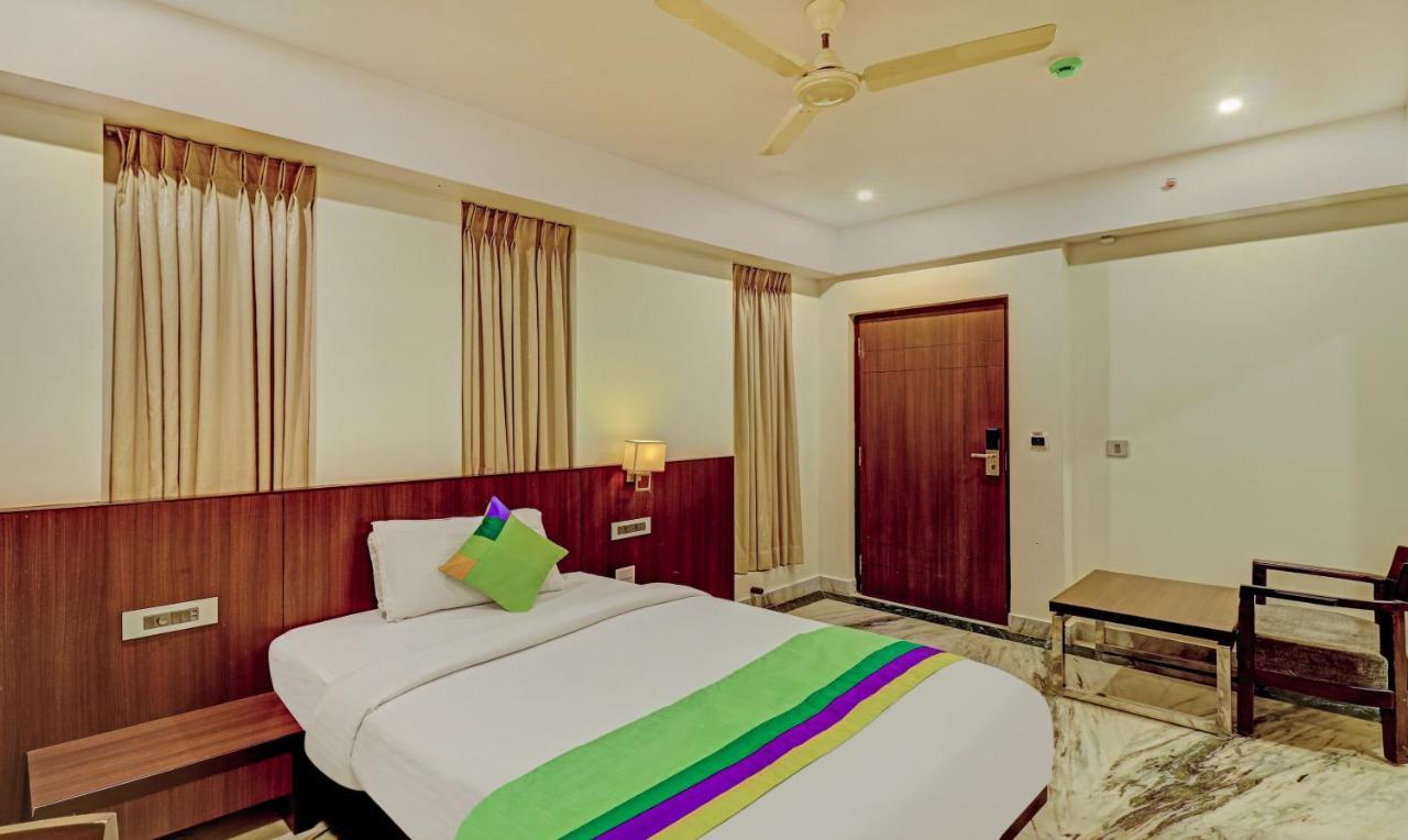 Treebo Seaesta Rk Beach Visakhapatnam Exteriör bild